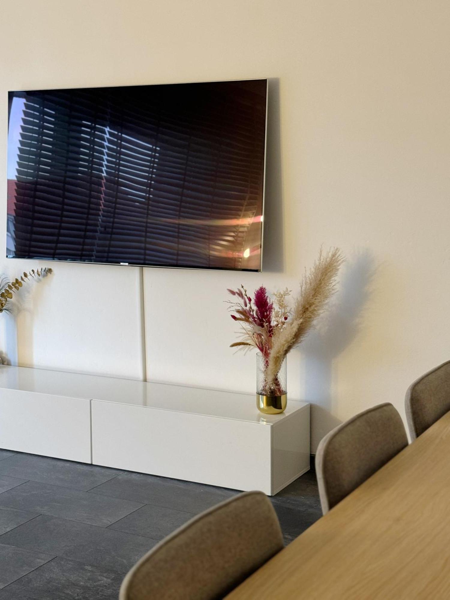 90M2 I Central I Netflix I Wifi I Free Parking I Lia Apartments Hanóver Exterior foto