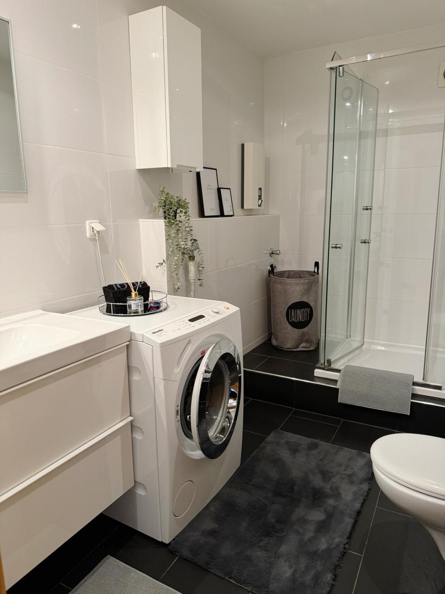 90M2 I Central I Netflix I Wifi I Free Parking I Lia Apartments Hanóver Exterior foto