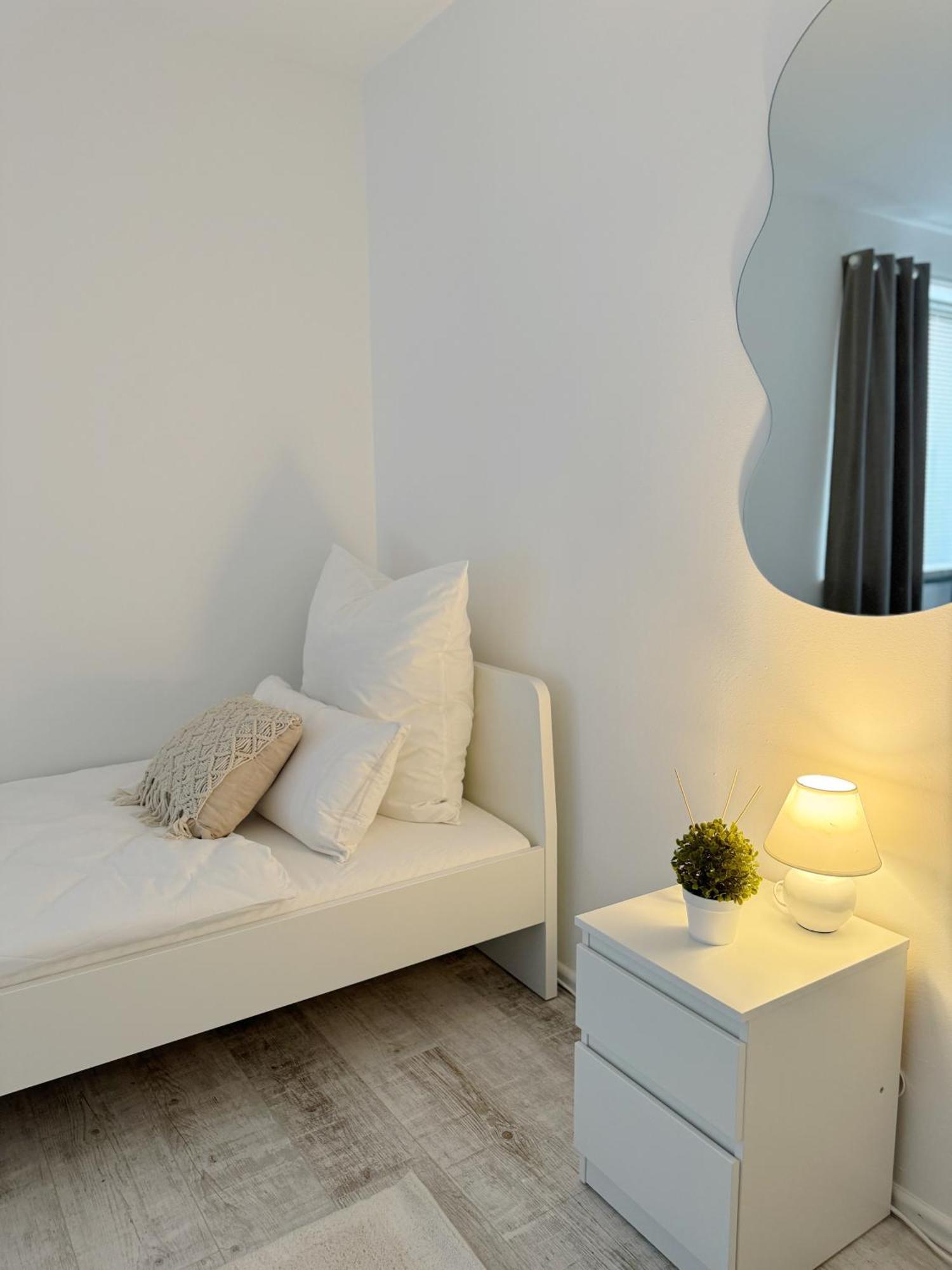 90M2 I Central I Netflix I Wifi I Free Parking I Lia Apartments Hanóver Exterior foto